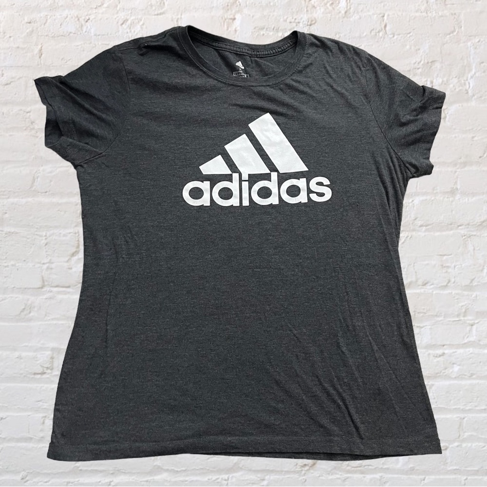 💕 Adidas Golf short sleeve crew neck logo t-shirt
